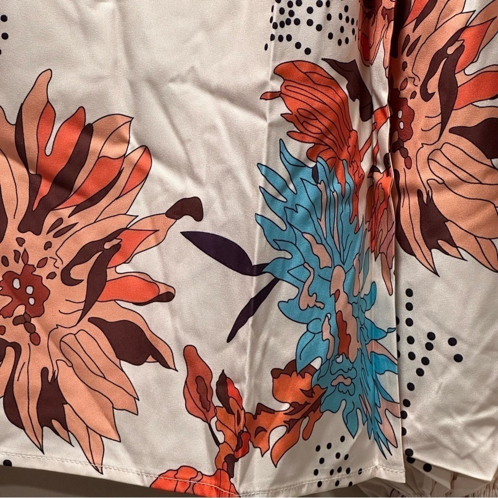NEW Floral Print V-neck Blouse Fall Long Lantern Sleeve Loose Fit. Satin Like S - Picture 11 of 15